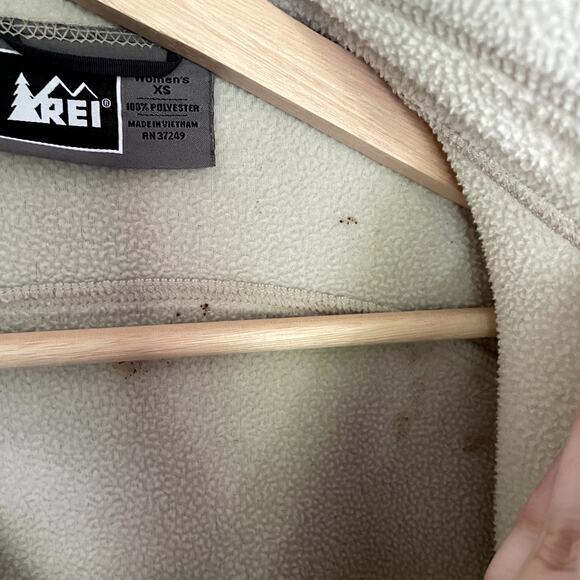 REI cream full zip fleece sweater jacket FLAWS women's size XS with pockets - Picture 4 of 7